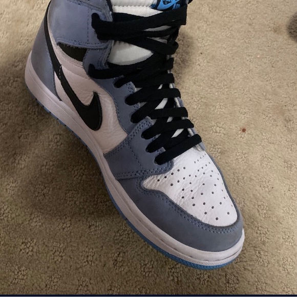 Air Jordan Retro High OG University Blue - Picture 6 of 6